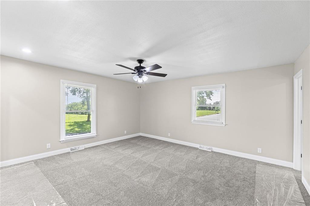 12223 Hills Road Kearney, MO 64060 - Photo 22 of 59