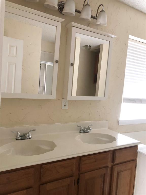 11409 Canoe Road Frisco, TX 75035 - Photo 11 of 16