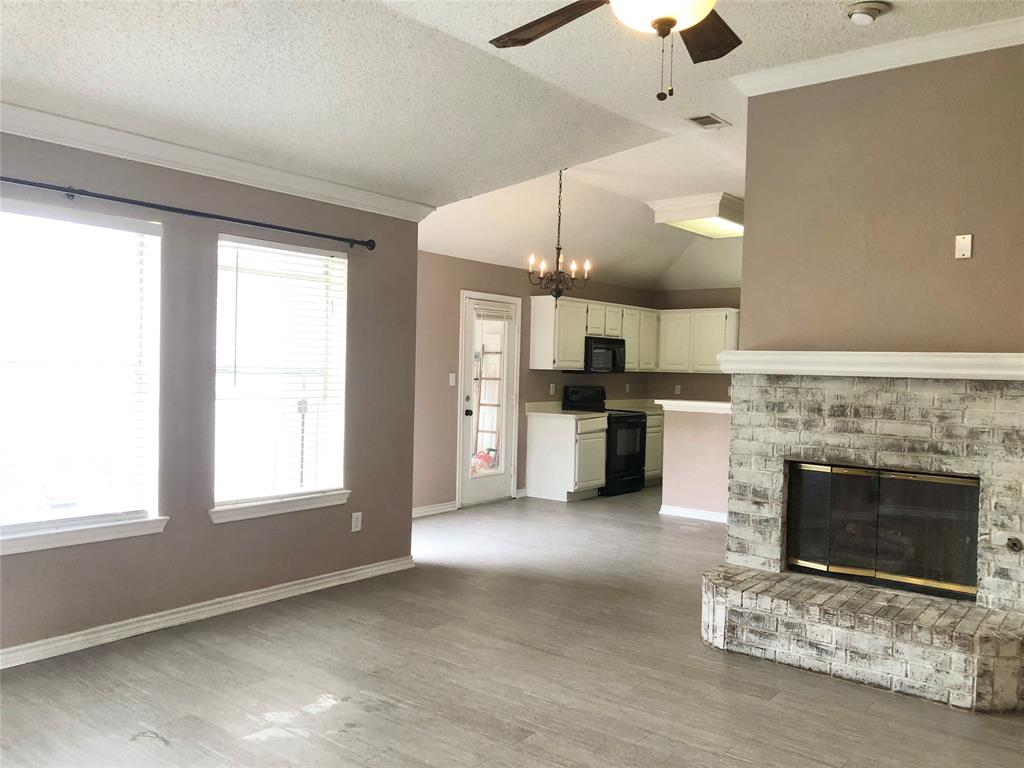 11409 Canoe Road Frisco, TX 75035 - Photo 5 of 16