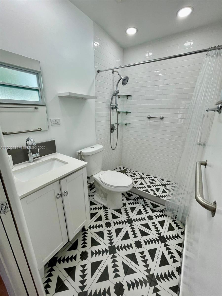 7023 Southwest 2nd Street, Unit 7023 Miami, FL 33144 - Photo 8 of 19