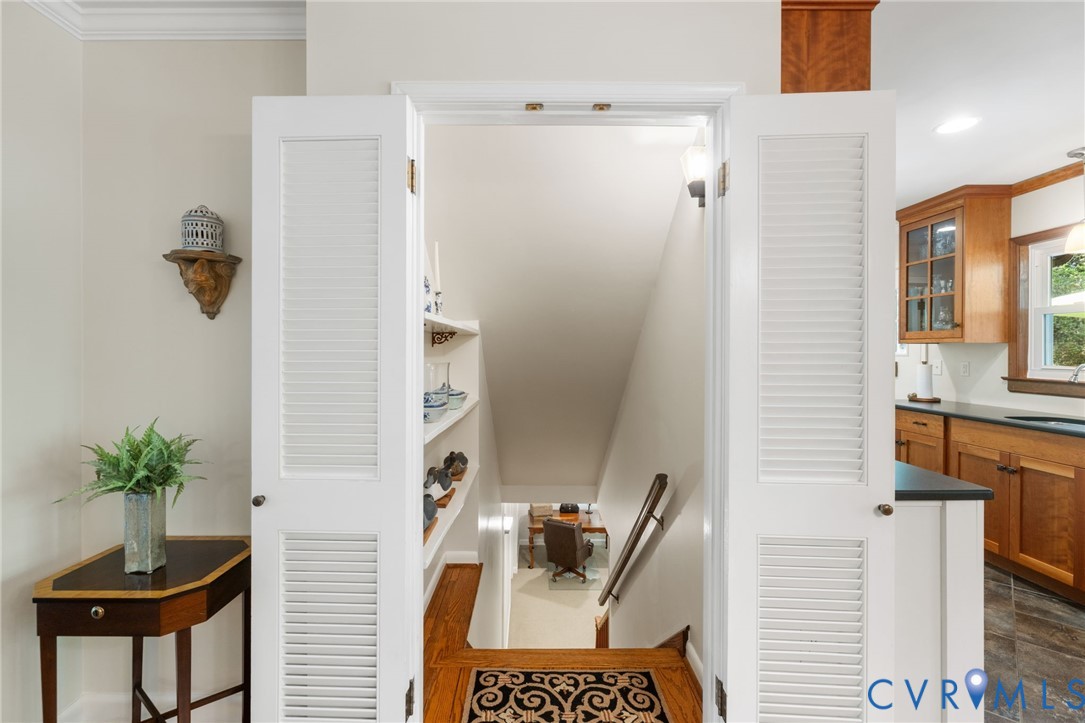 102 Raven Rock Road Henrico, VA 23229 - Photo 29 of 51 Get ready to wind your way down to this bright and