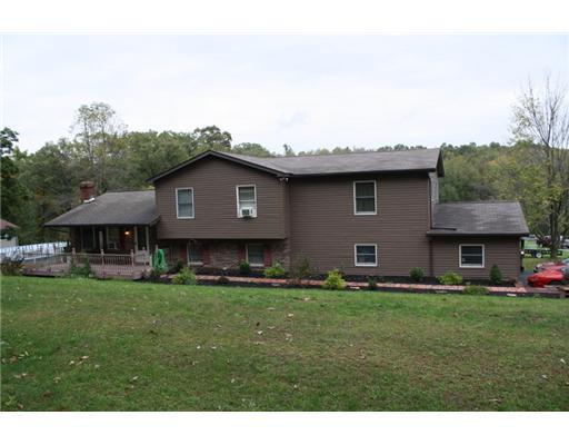 137 Heck Road Sarver, PA 16055 - Photo 2 of 12 Exterior Front.