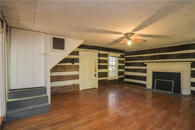 3875 East Lake Road Springfield, TN 37172 - Photo 3 of 18 Open living room with hardwood!