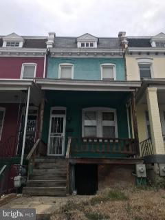 Exterior (Front)