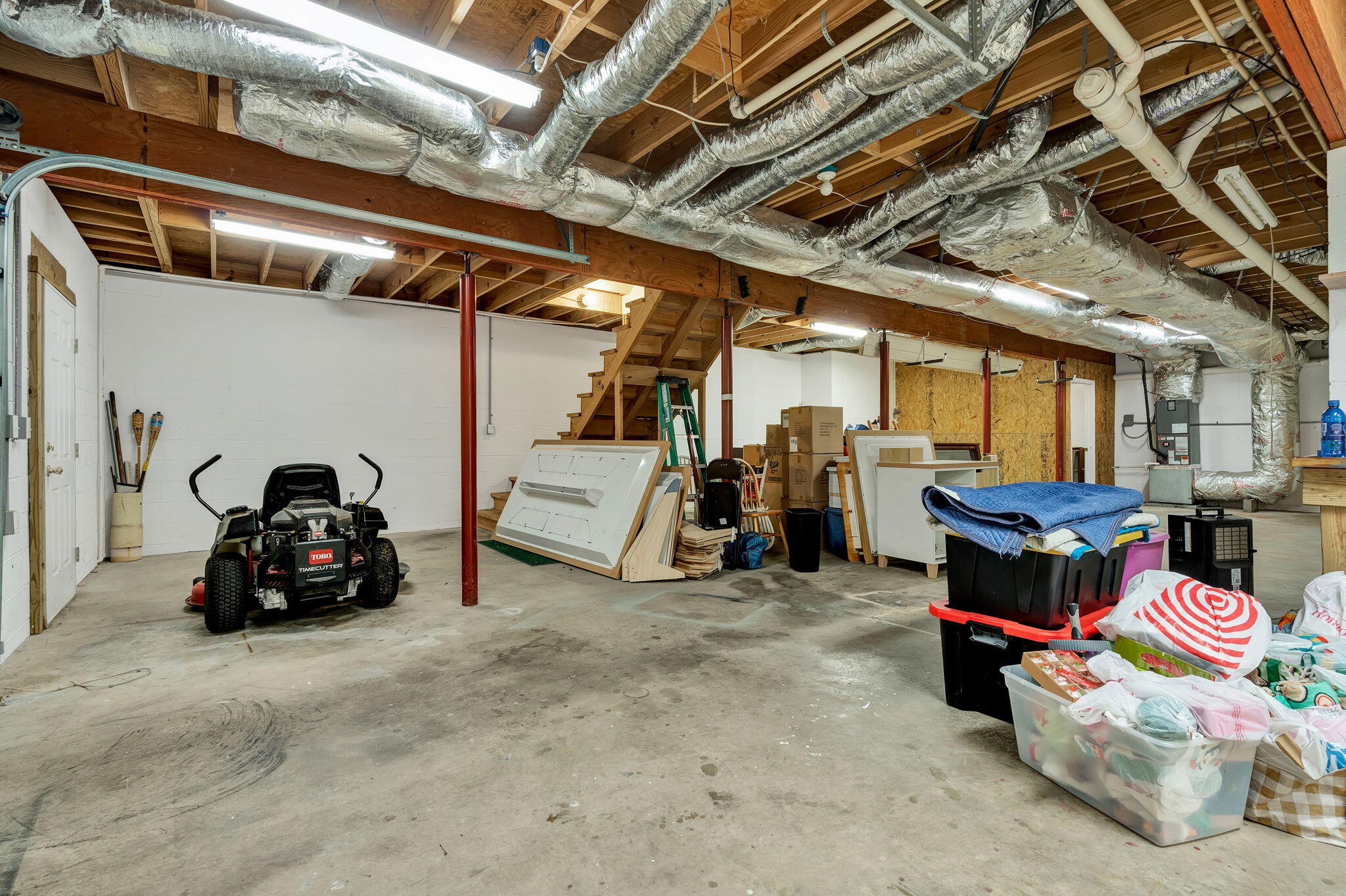 1582 Eads Bluff Road Northwest Georgetown, TN 37336 - Photo 37 of 57 a view of a garage with a car and car