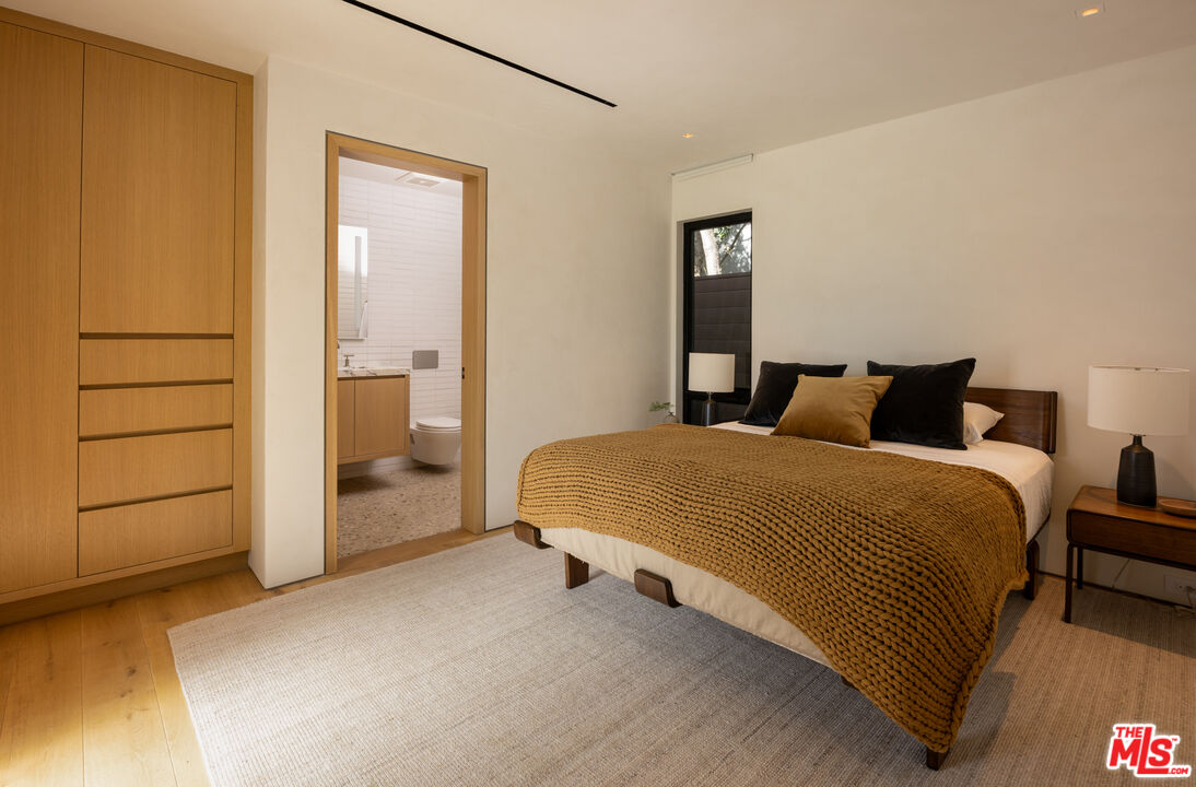 31388 Broad Beach Road Malibu, CA 90265 - Photo 22 of 36