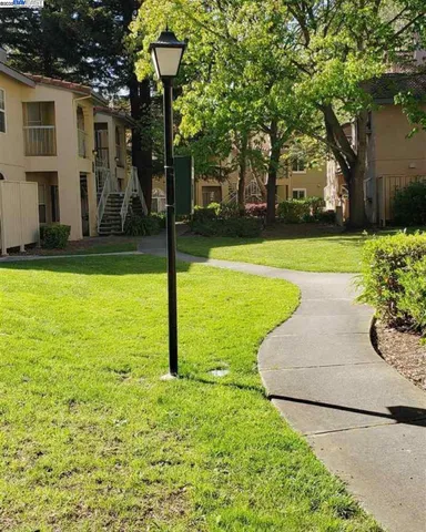 $395,000 | 1405 Forest Run, Hercules, CA 94547