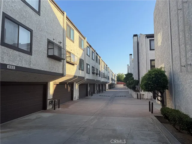$3,850 | 452 West Huntington Drive, Unit E, Arcadia, CA 91007