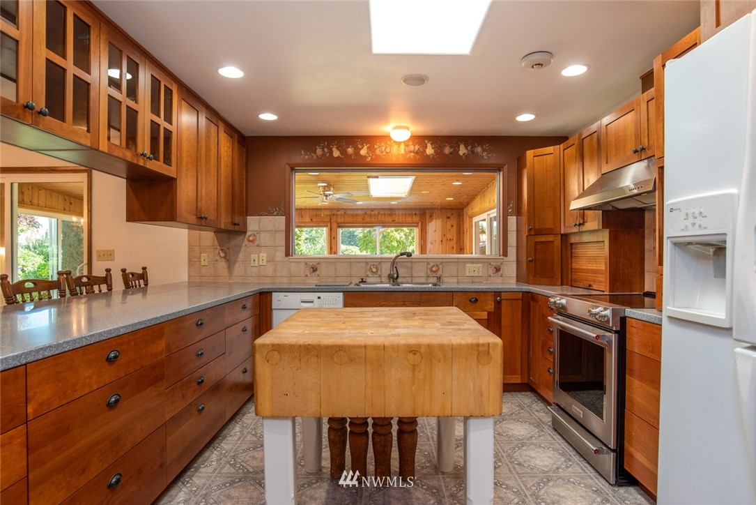10901 Peter Anderson Road Burlington, WA 98233 - Photo 13 of 27 Gallery Image 13