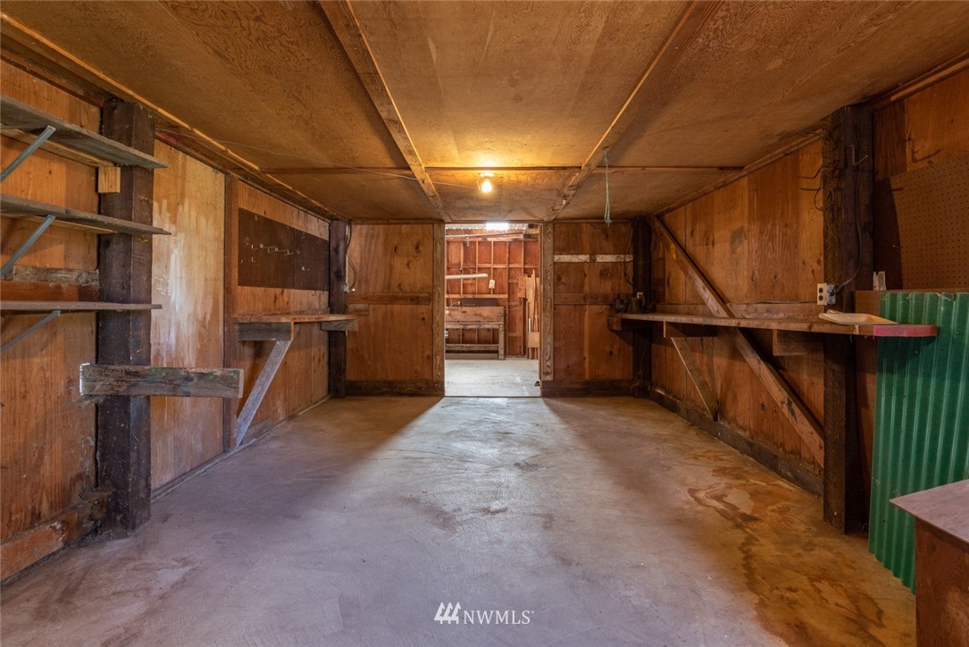 10901 Peter Anderson Road Burlington, WA 98233 - Photo 26 of 27 Gallery Image 26