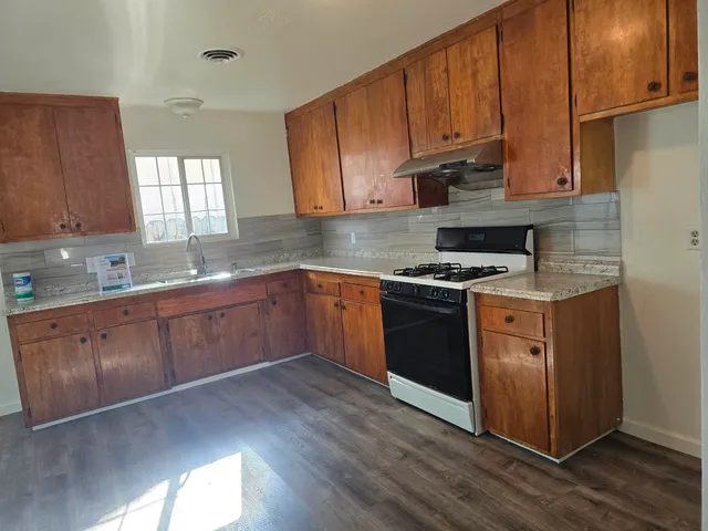 $399,999 | 602 Cordova Lane, Stockton, CA 95207