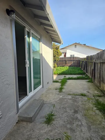 $399,999 | 602 Cordova Lane, Stockton, CA 95207