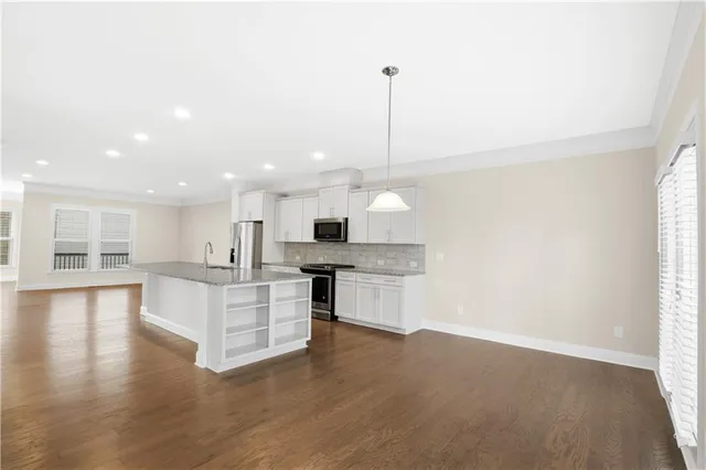 $3,400 | 1940 Discovery Park Lane, Decatur, GA 30033