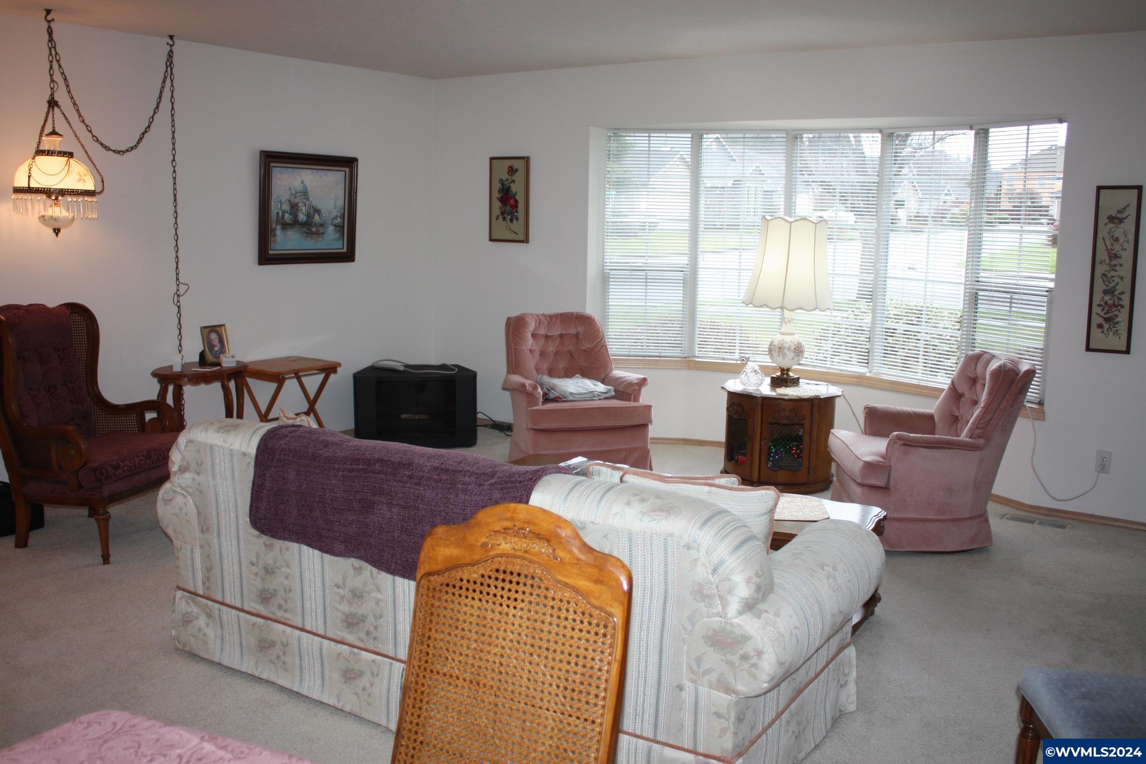 5452 Lone Oak Road Southeast Salem, OR 97306 - Photo 17 of 42