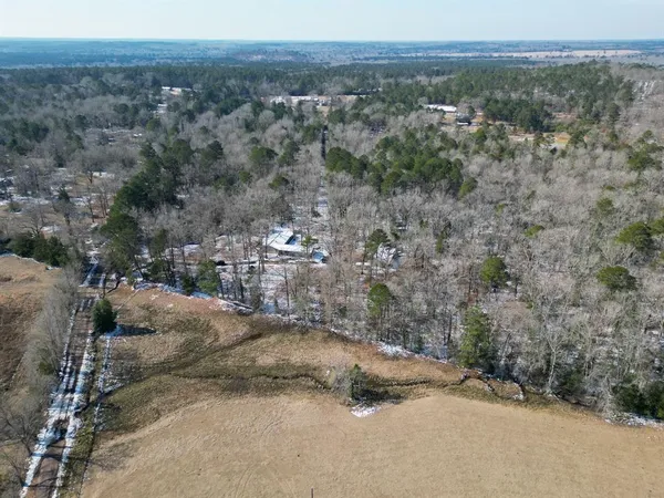 $224,999 | 946 County Road 1577, Hughes Springs, TX 75656