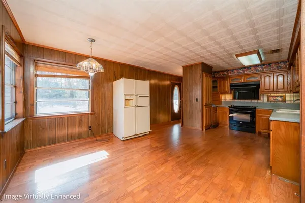 $224,999 | 946 County Road 1577, Hughes Springs, TX 75656
