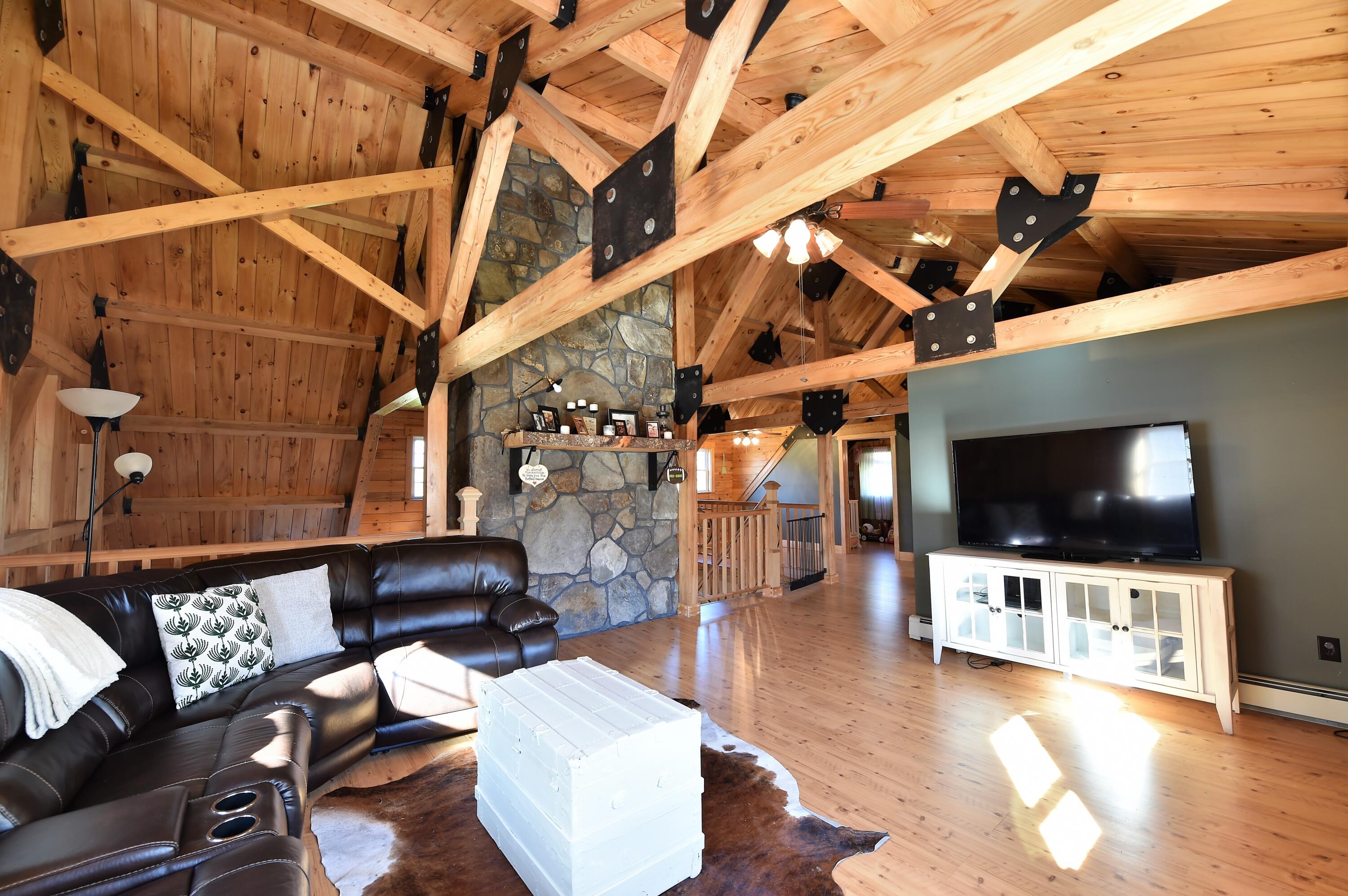 1063 Lagrange Road Bradford, ME 04410 - Photo 18 of 40 DSC_2818