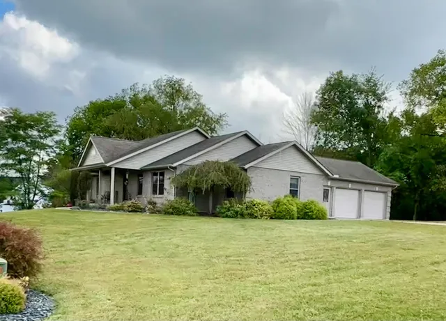 $459,999 | 11081 Brookhill Drive, Brookville, IN 47012