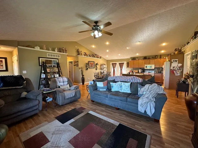 $459,999 | 11081 Brookhill Drive, Brookville, IN 47012