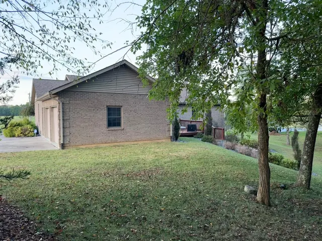 $459,999 | 11081 Brookhill Drive, Brookville, IN 47012