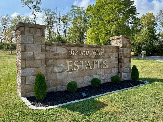 $459,999 | 11081 Brookhill Drive, Brookville, IN 47012