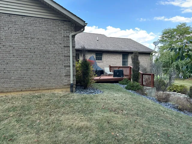 $459,999 | 11081 Brookhill Drive, Brookville, IN 47012