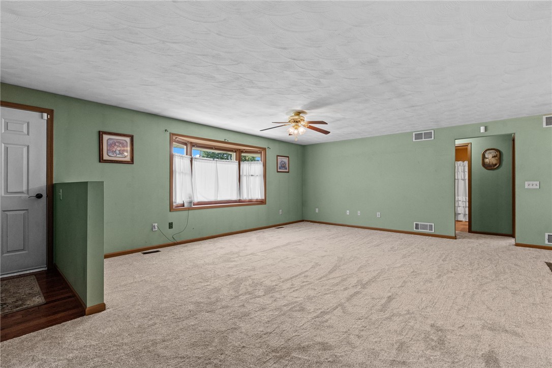 203 North Bickett Road Xenia, OH 45385 - Photo 5 of 55