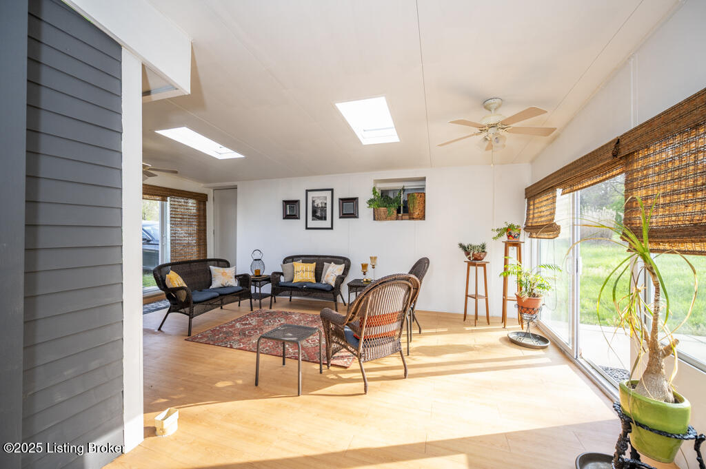 503 Horton Road La Grange, KY 40031 - Photo 22 of 35 DN2_6718