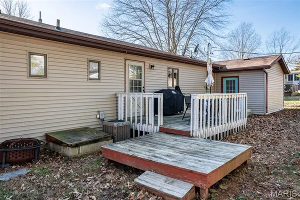 $125,000 | 305 Peggy Lane, Sparta, IL 62286