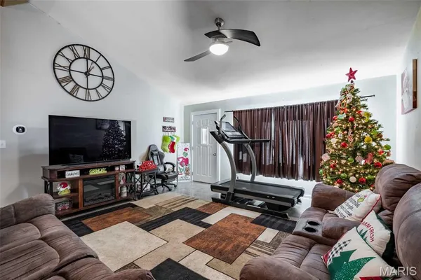 $125,000 | 305 Peggy Lane, Sparta, IL 62286