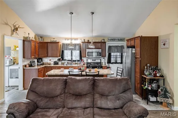 $125,000 | 305 Peggy Lane, Sparta, IL 62286