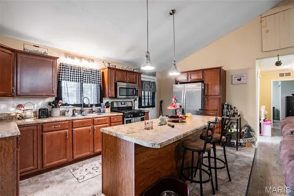 $125,000 | 305 Peggy Lane, Sparta, IL 62286