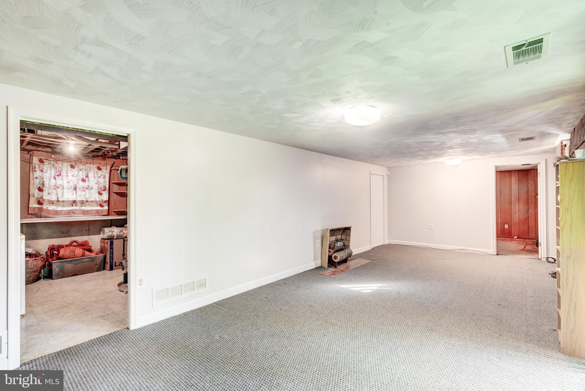 405 Hammershire Road Owings Mills, MD 21117 - Photo 27 of 38 Gallery Image 27