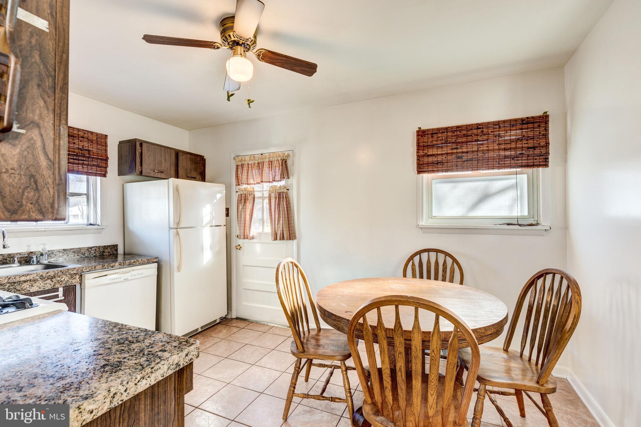 405 Hammershire Road Owings Mills, MD 21117 - Photo 7 of 38 Gallery Image 7