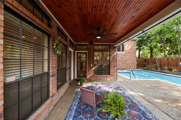 $499,000 | 5102 Danebridge Drive, Houston, TX 77084