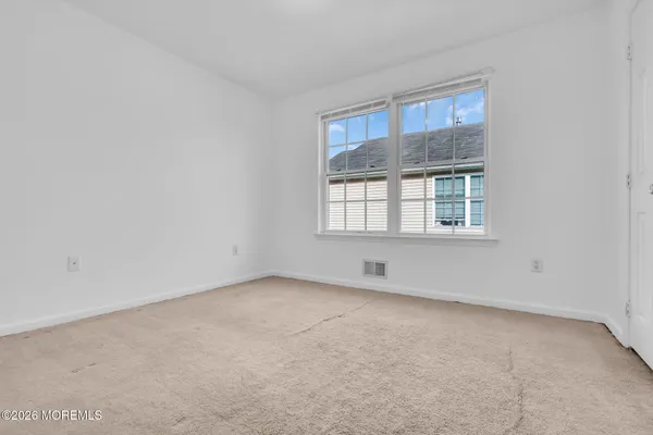 $450,000 | 723 Woodland Avenue, Burlington, NJ 08016