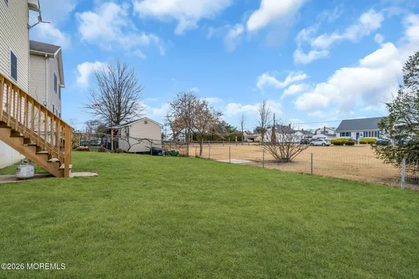 $450,000 | 723 Woodland Avenue, Burlington, NJ 08016