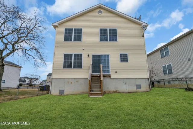 $450,000 | 723 Woodland Avenue, Burlington, NJ 08016