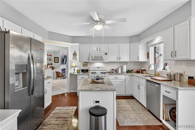 $560,000 | 35 Hampton Hill Drive, Amherst, NY 14221