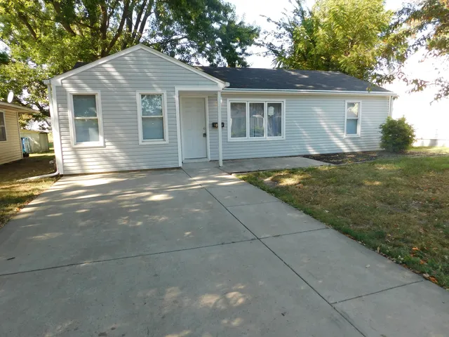 $205,500 | 271 Toni Street, Bourbonnais, IL 60914