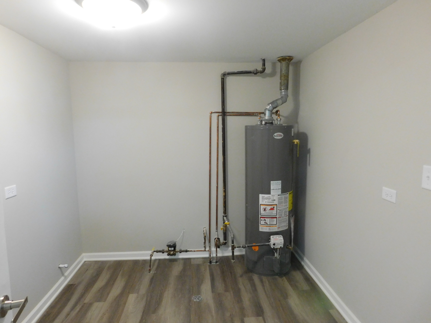 271 Toni Street Bourbonnais, IL 60914 - Photo 19 of 24 wooden floor in an empty room