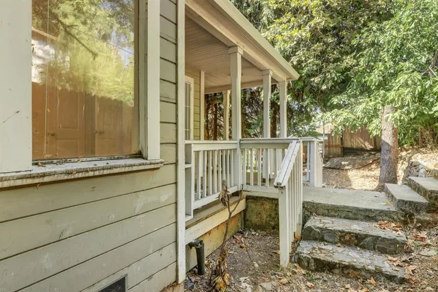 $450,000 | 325 East Main Street, Grass Valley, CA 95945