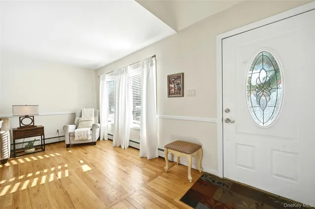 $589,900 | 7 Herdman Court, Middle Island, NY 11953