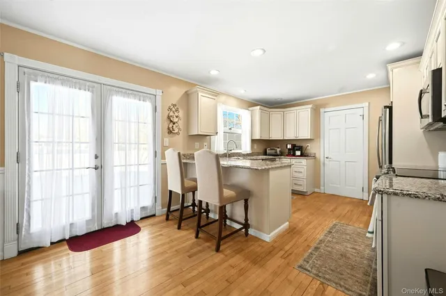 $589,900 | 7 Herdman Court, Middle Island, NY 11953