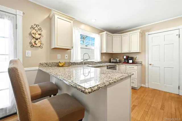 $589,900 | 7 Herdman Court, Middle Island, NY 11953