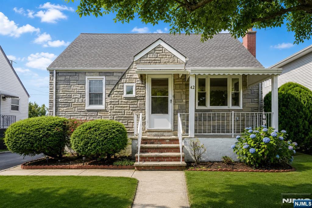 42 Long Valley Road Lodi, NJ 07644 - Photo 32 of 32