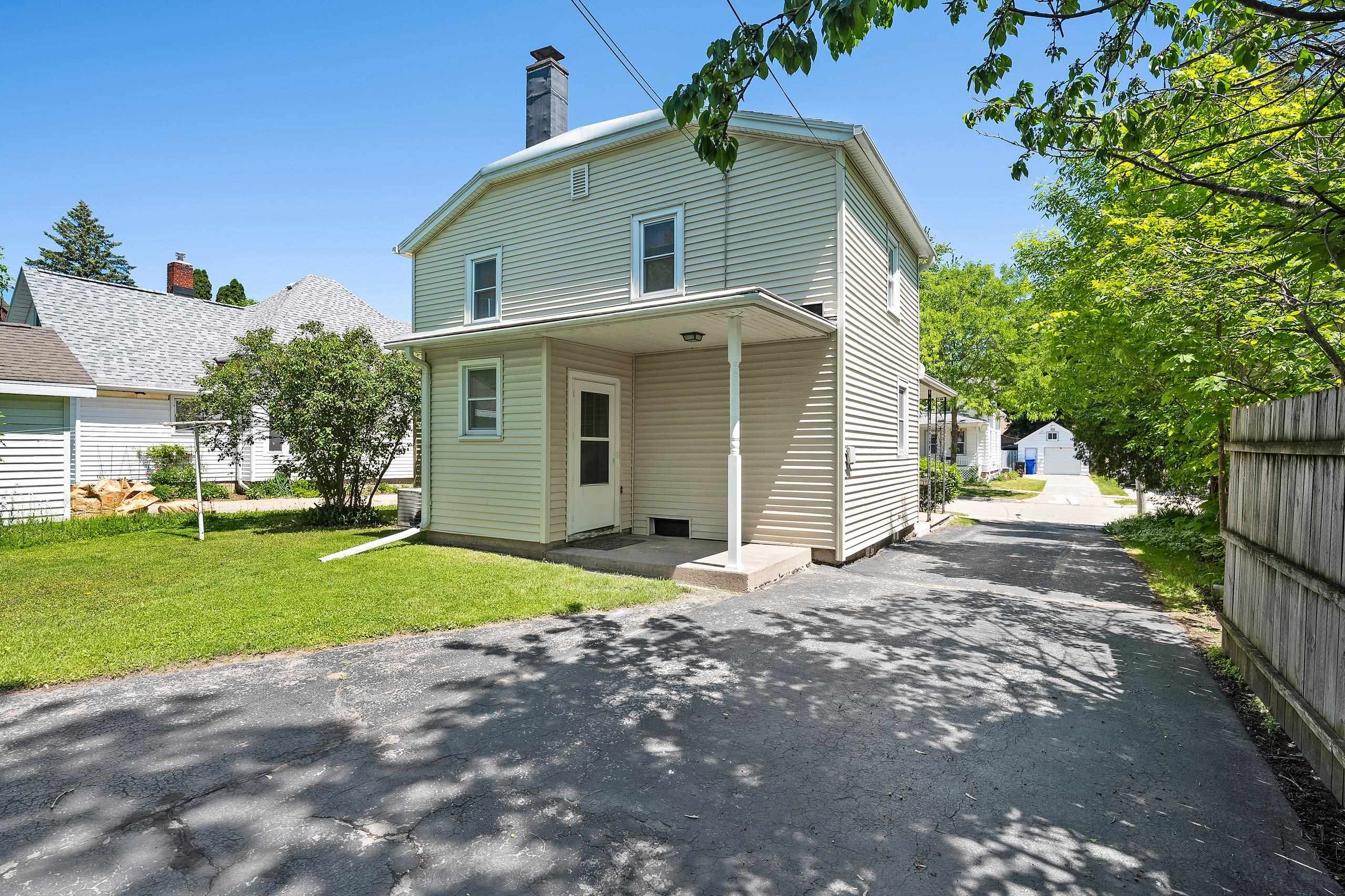 719 North Fair Street Appleton, WI 54911 - Photo 43 of 51