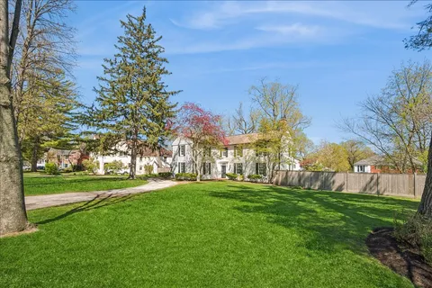 $1,750,000 | 211 Church Road, Winnetka, IL 60093