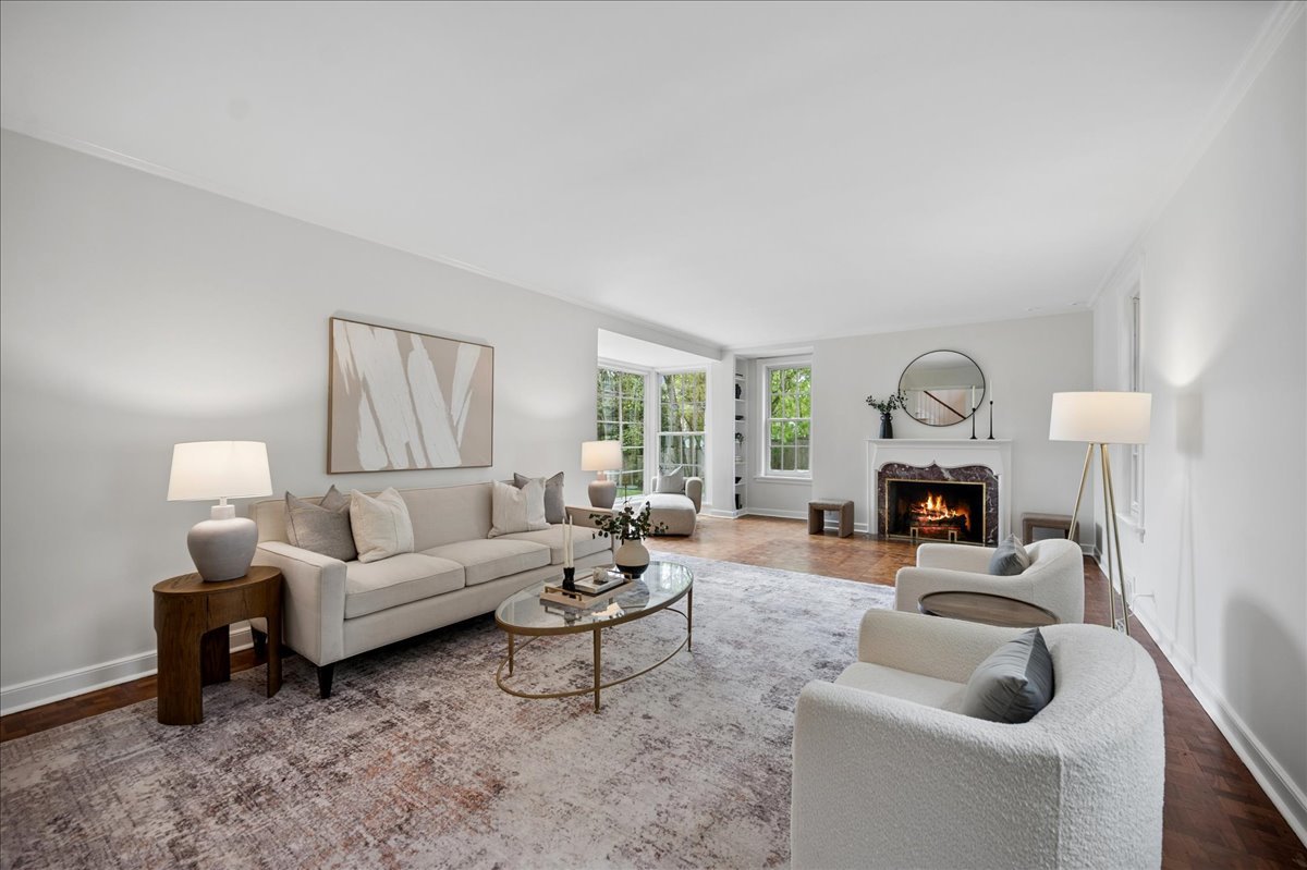211 Church Road Winnetka, IL 60093 - Photo 7 of 37
