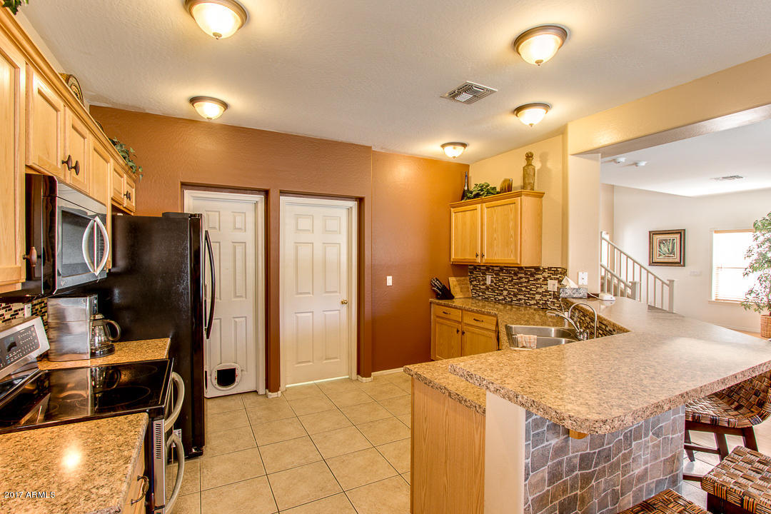 45182 Portabello Road Maricopa, AZ 85139 - Photo 11 of 38 10-Portabello